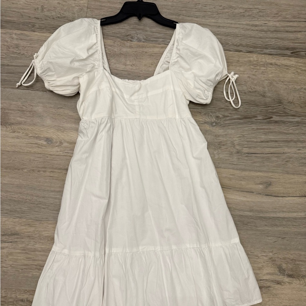 Chic White Puff Sleeve Mini Dress